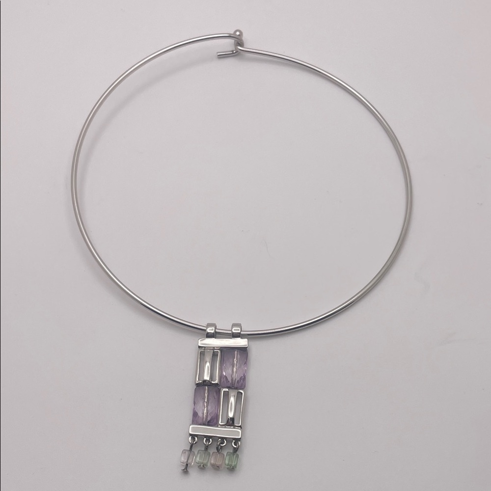 Elegant Silver and Purple Pendant Necklace
